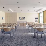 호텔 Mercure 노이 이젠부르크