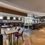 호텔 Mercure 노이 이젠부르크