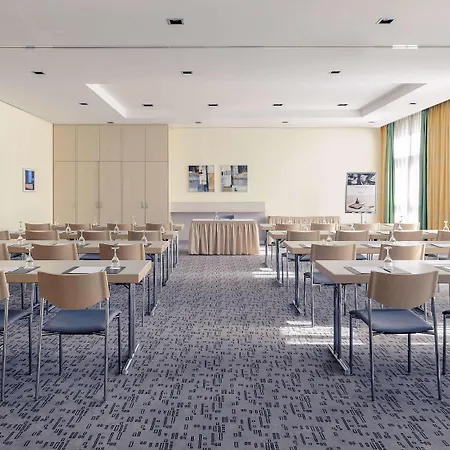 酒店 Mercure 新伊森堡